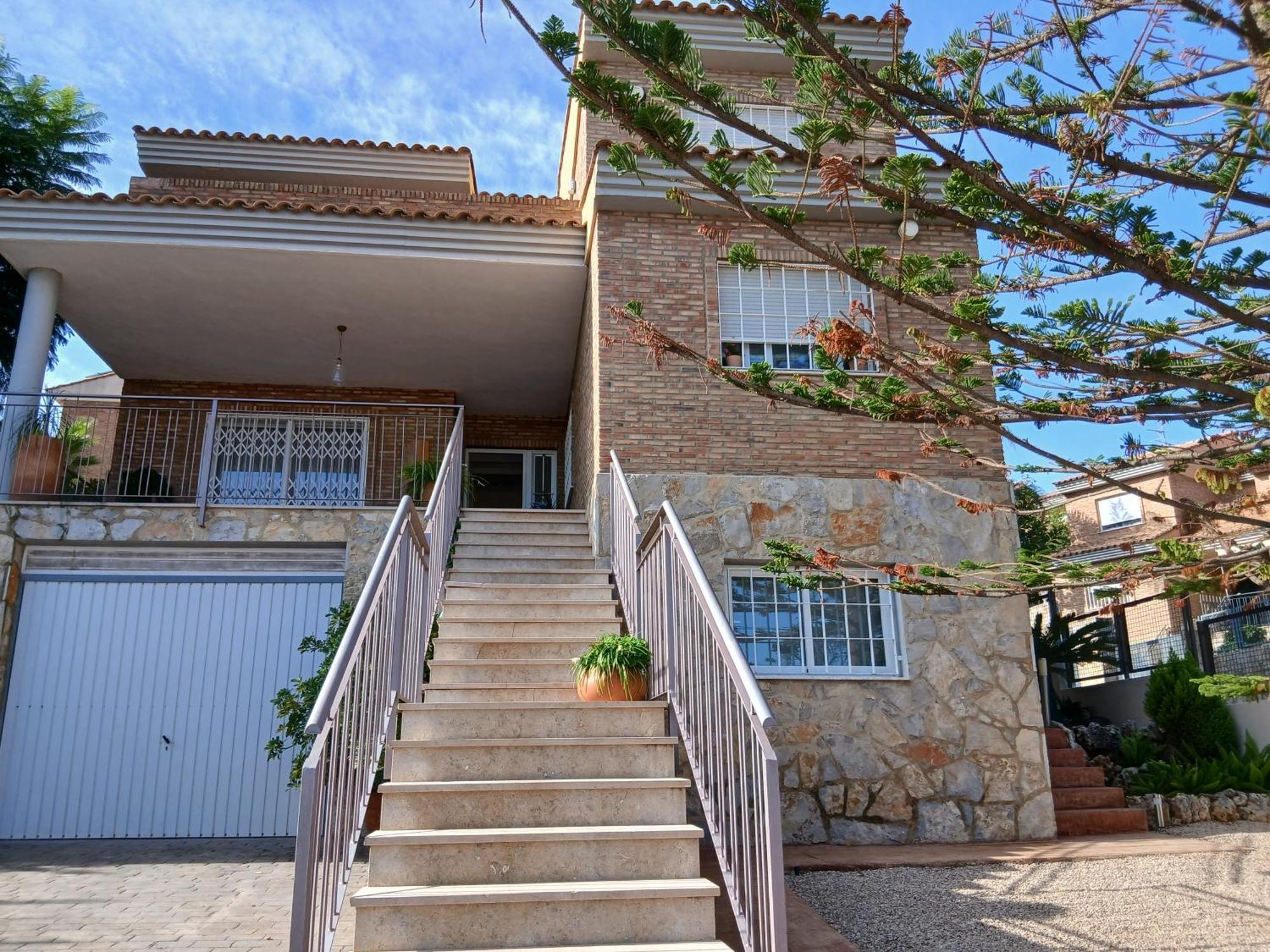 Casa En Valencia, Piscina, Cerca De Golf, Playas, Moto Gp Villa, Valencia